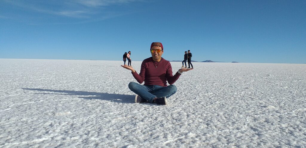 El Salar de Uyuni: A Natural Marvel, Touristic Gem, and the Heart of Lithium Mining